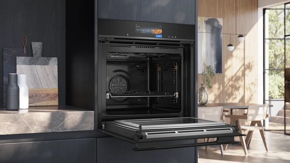 Духовой шкаф-пароварка и микроволнами Siemens HN978GMB1 iQ700 studioLine