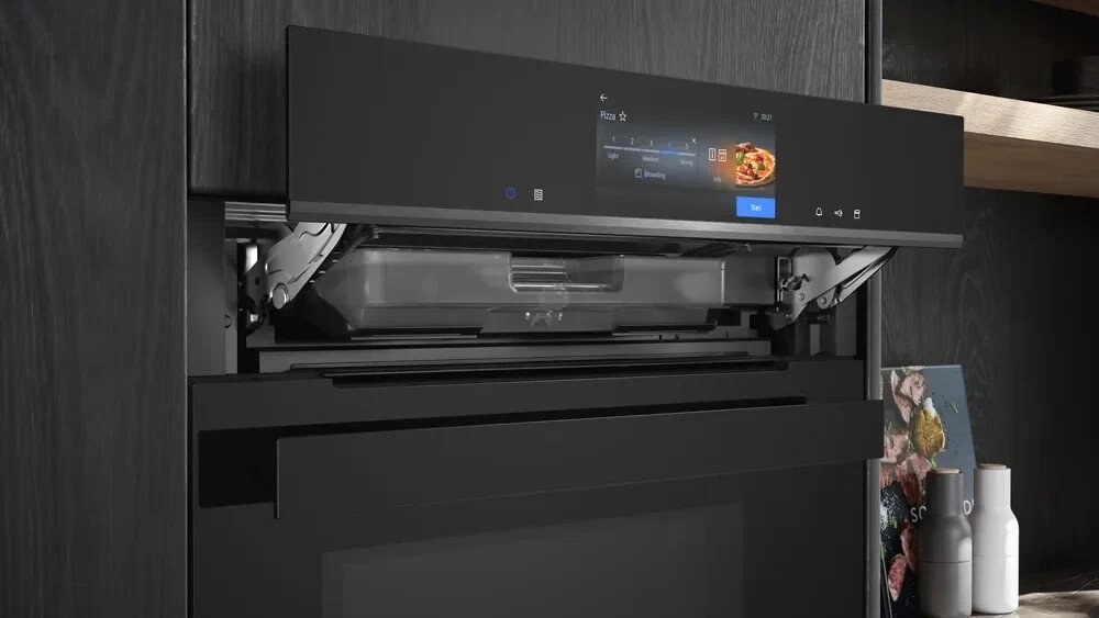 Духовой шкаф-пароварка и микроволнами Siemens HN978GMB1 iQ700 studioLine
