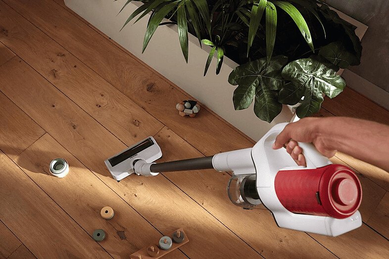 Вертикальный беспроводной пылесос Miele Duoflex HX1