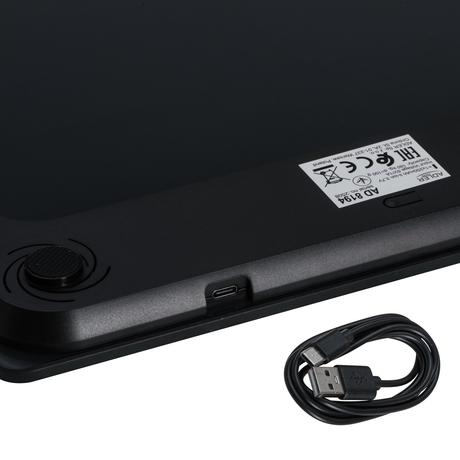 Напольные весы Adler AD 8194,USB-C, перезаряжаемые, 180 кг, точность 100 г.