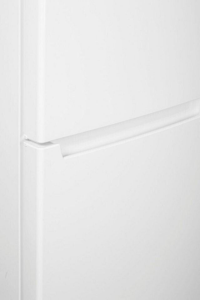 Двухкамерный холодильник Bosch KGN33NWEB Серия I 2