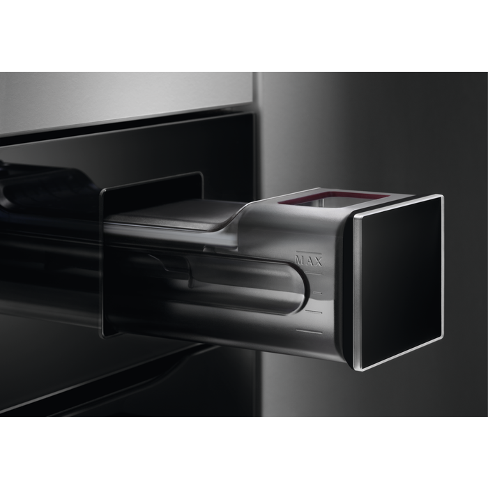 Паровая печь SteamPro 9000 AEG BSE792380B, гидролизная самоочистка, 70 л, Класс А++, черный