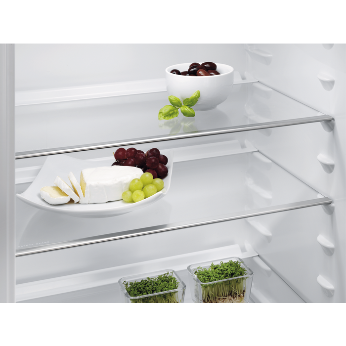 Холодильник встраиваемый Electrolux LXB2AF82S